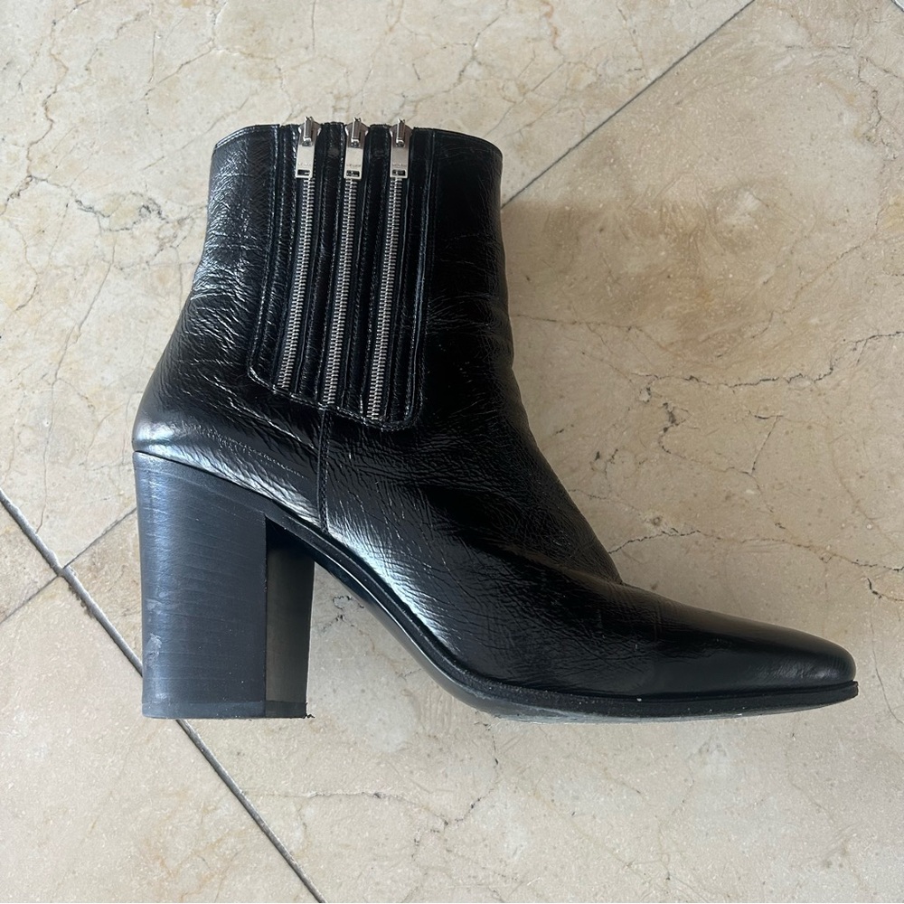 Saint Laurent Paris Black Leather Boots with Zipper Detail - Picture 9 of 16